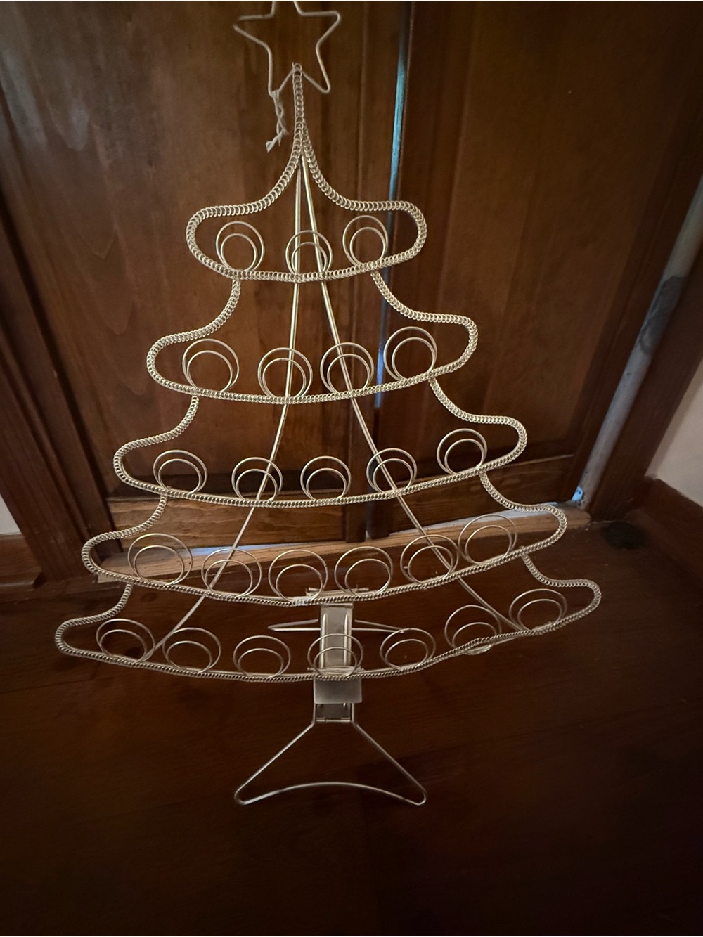 Metal Wire Christmas Card Tree Stand - Silver Holiday Display